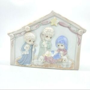 Vintage Precious Moments Nativity Manger Night Light Lamp